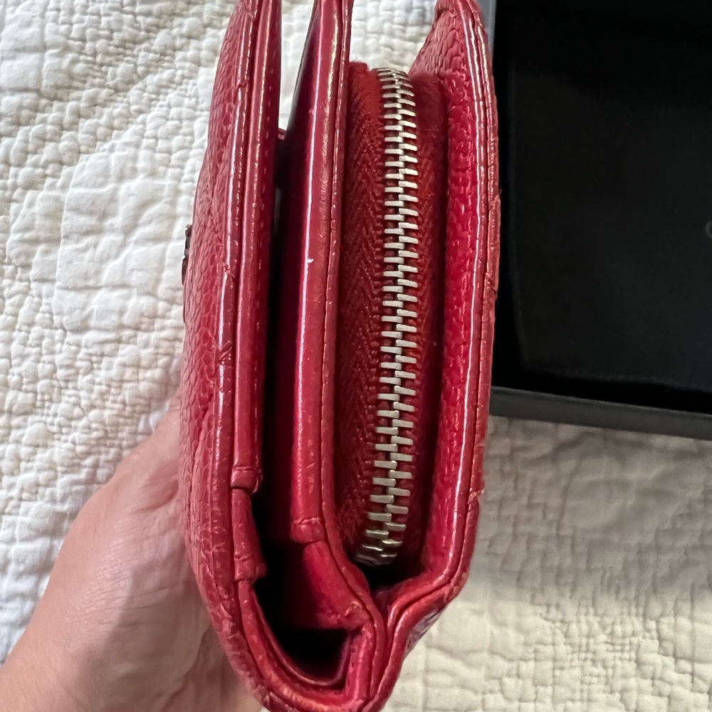 Chanel LZip picket wallet Red Color - Picture 6 of 9